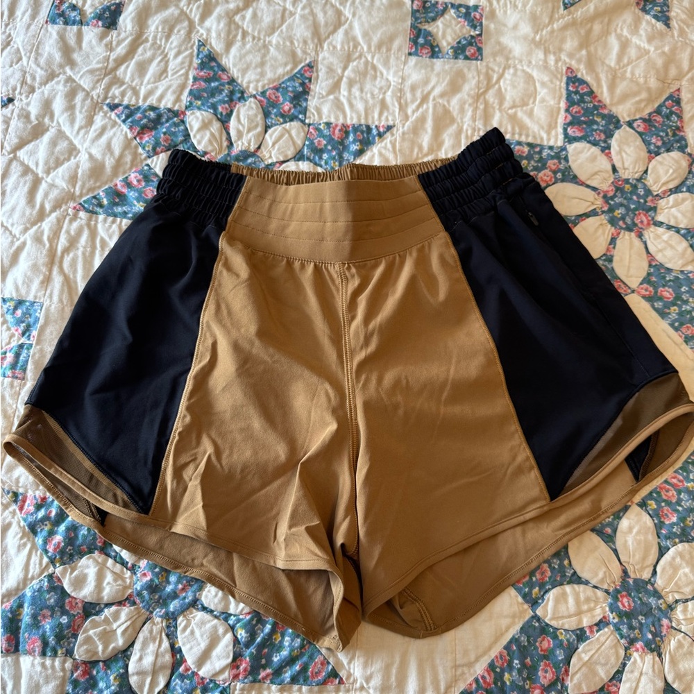 LULULEMON Hotty Hot HR 4” Shorts